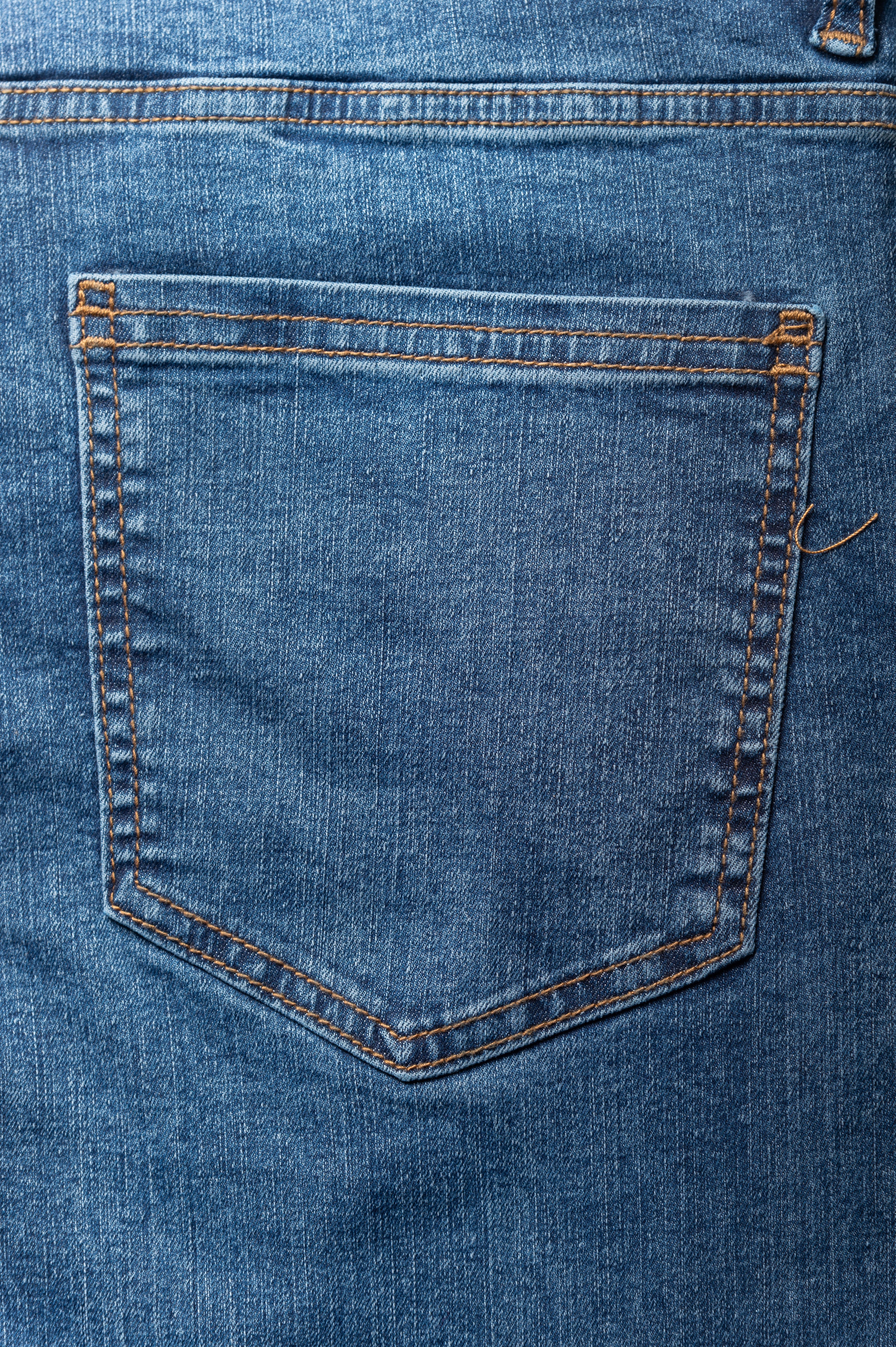 Men's Slim Fit Jeans in Mid Blue - Zara