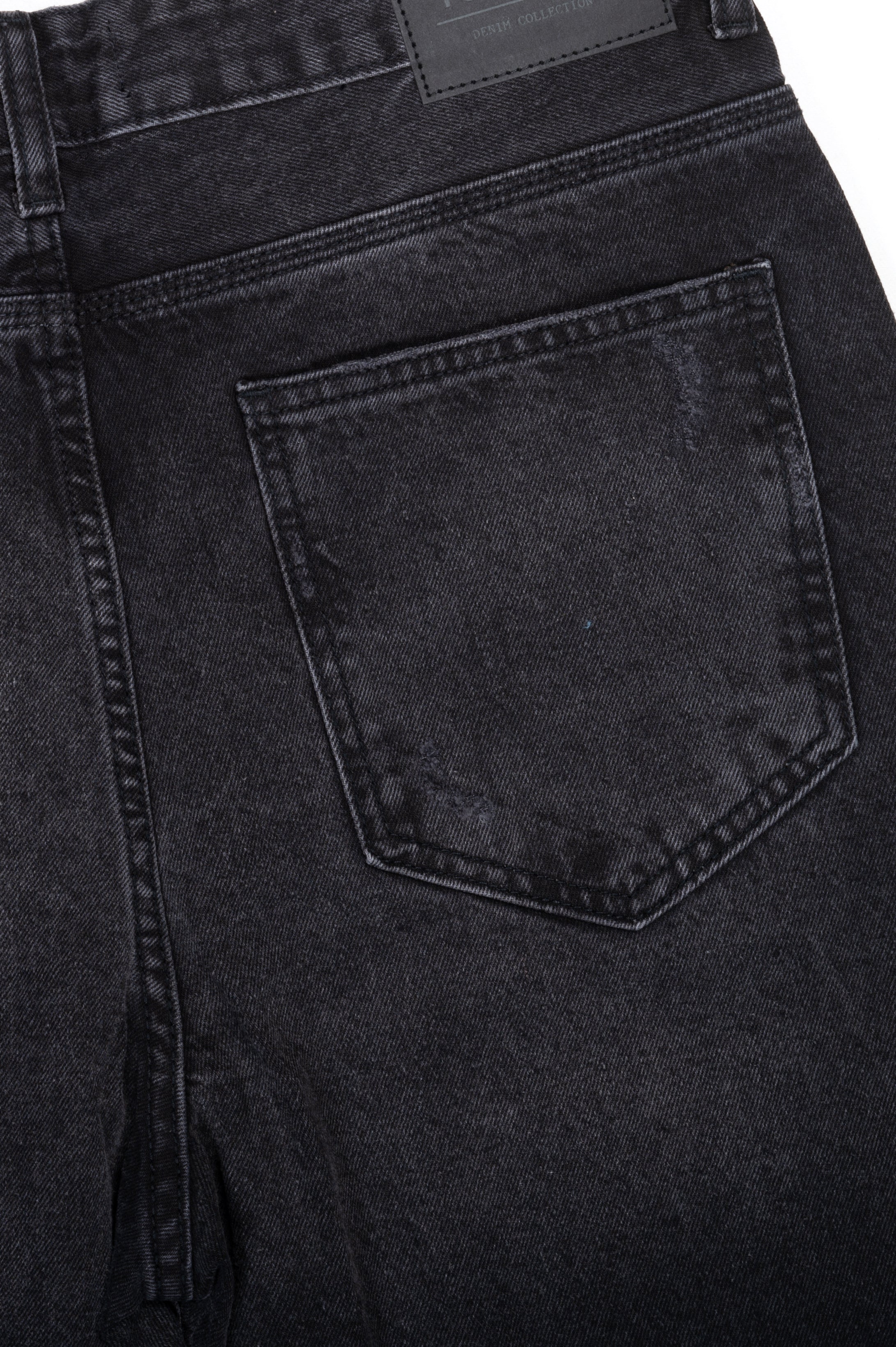 Men's Black Relaxed Fit Jeans - P&B